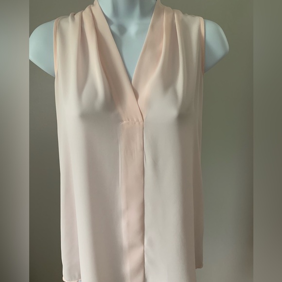 Banana Republic Tops - Banana Republic Tank